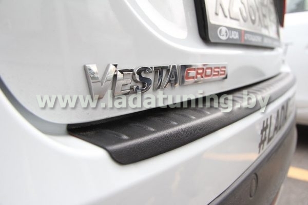 Накладка на задний бампер для Lada Vesta CROSS