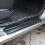Накладка в проем дверей для Lada Largus